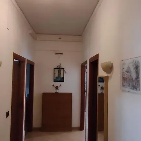 Rialdoli شقة سْكانديتْشي